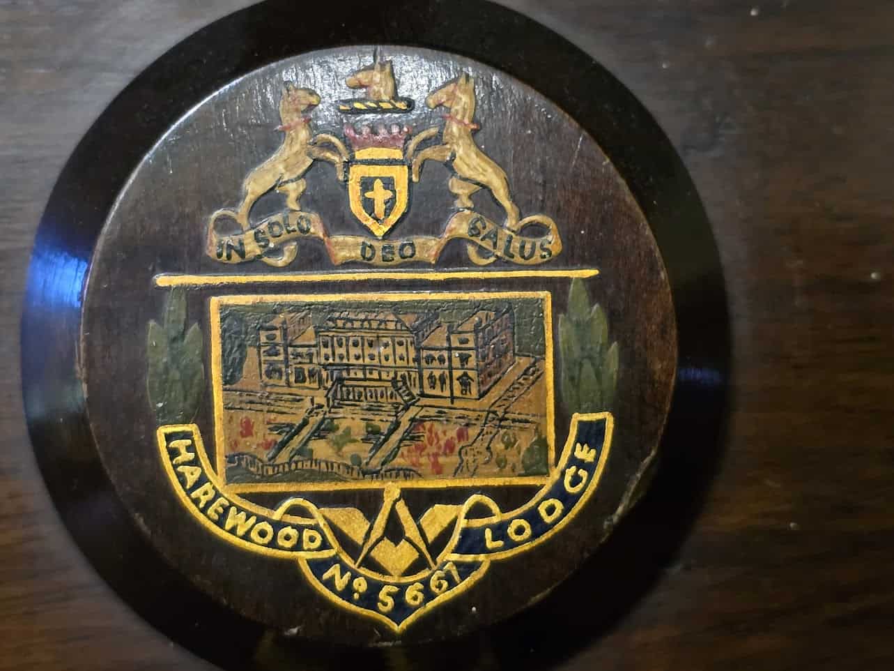 Harewood Lodge emblem